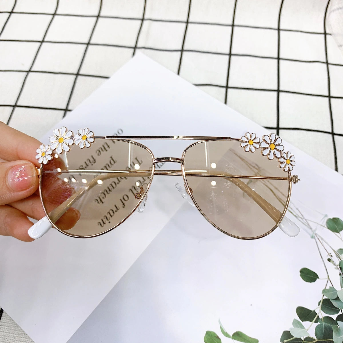 Daisy Daydream Aviators
