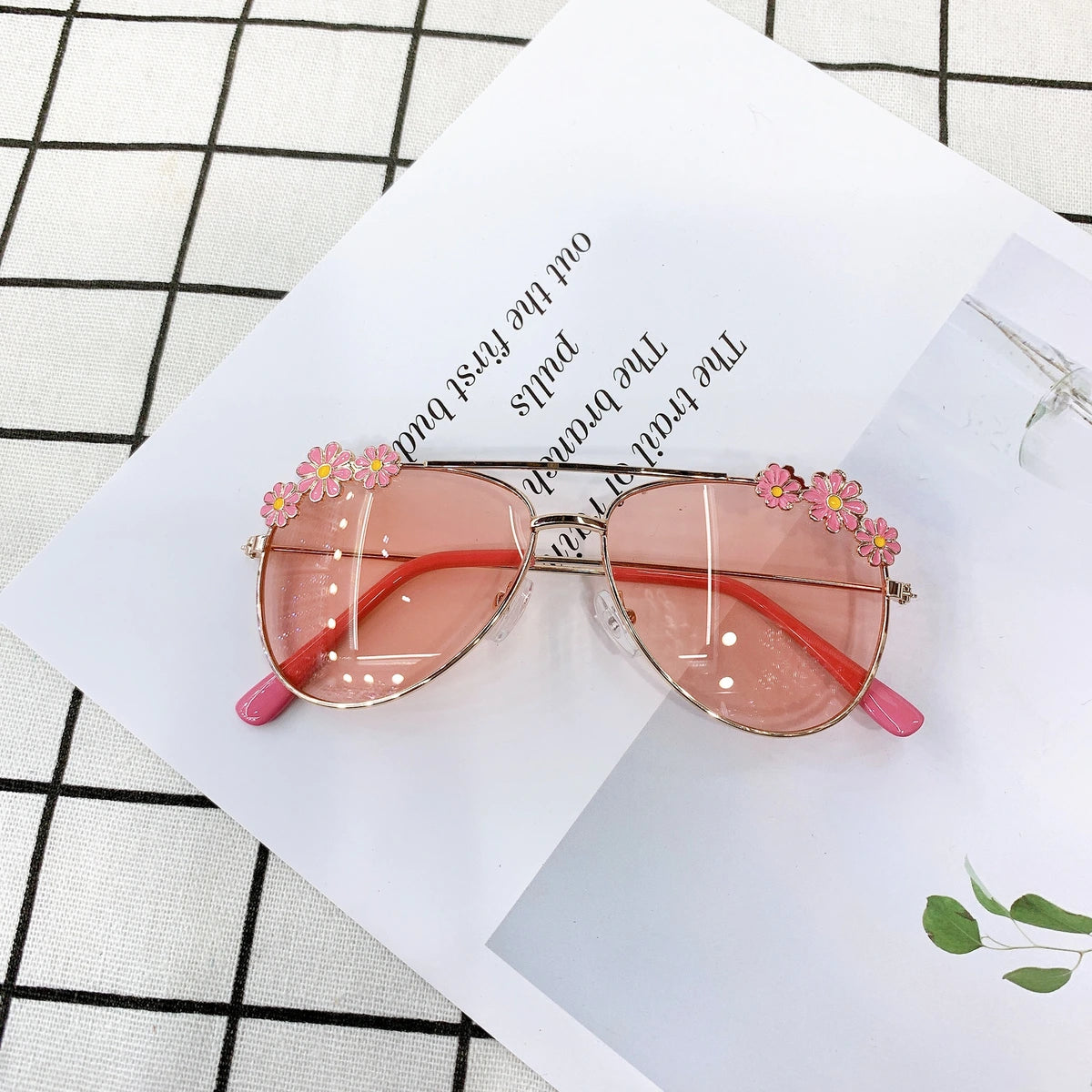 Pink Daisy Daydream Sunnies