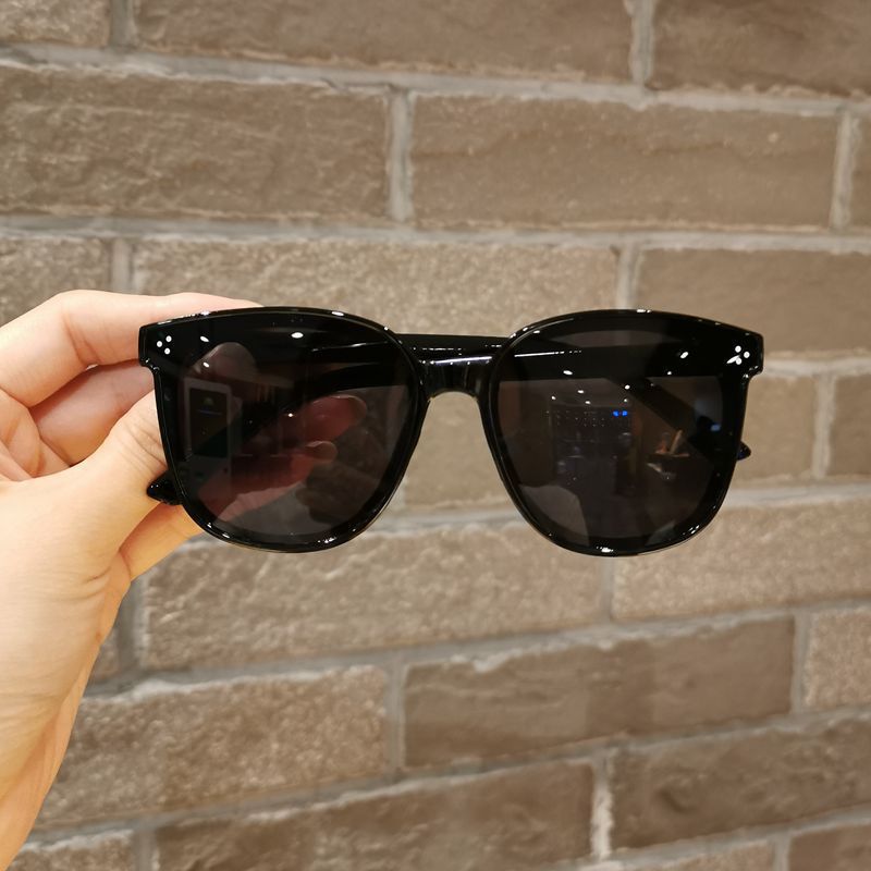 Shadow Slick Mini Shades