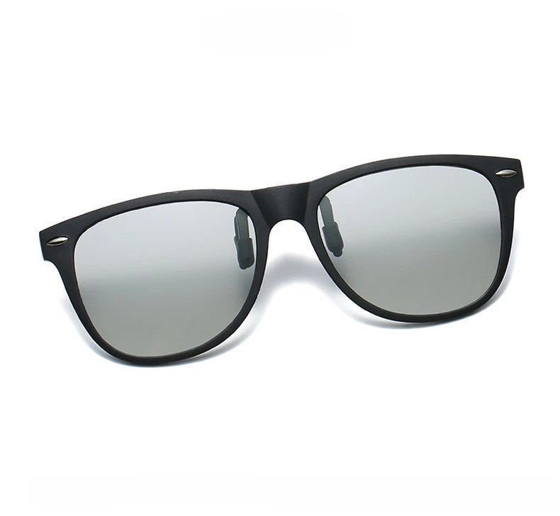 Skadu Shift Riders – Photochromic Clip-Ons