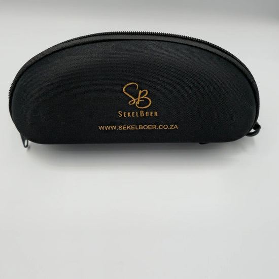 sekelboer-hard-sunglasses-case-video
